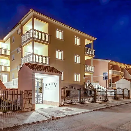 Amazing In With Wifi Apartment